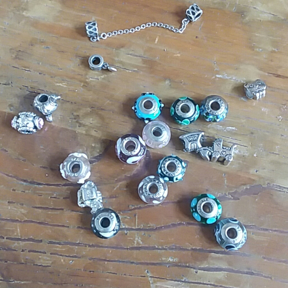 Pandora lot